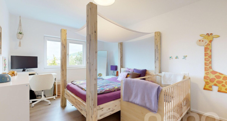 Modernes Zweifamilienhaus mit Weitsicht und hohem Komfort image 9
