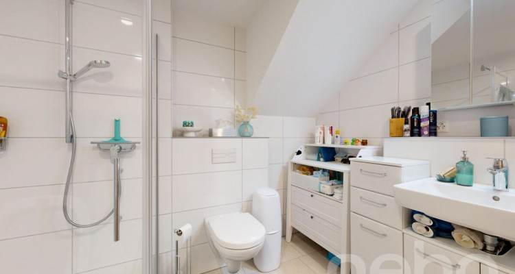Modernes Zweifamilienhaus mit Weitsicht und hohem Komfort image 11