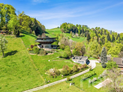 Wohnen im Rundhus. Architektur, Natur und Ruhe in Neuheim image 1