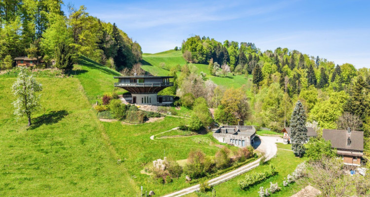 Wohnen im Rundhus. Architektur, Natur und Ruhe in Neuheim image 1