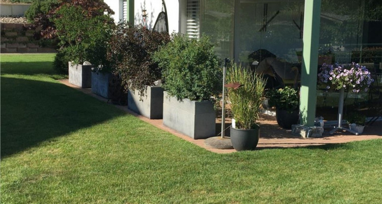 GEMÜTLICHE PARTERRE WOHNUNG MIT GROSSER TERRASSE  image 1