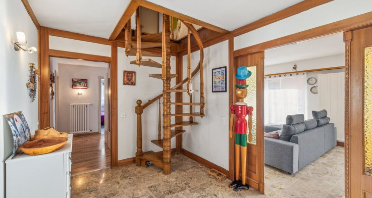 Duplex de 6,5 pièces au coeur dOrsières  image 2