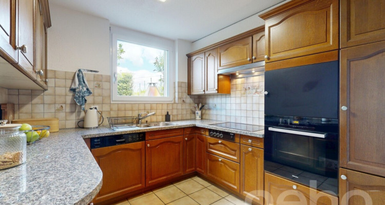 Einfamilienhaus mit viel Privatsphäre und unverbaubarem Ausblick image 7