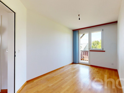 Charmantes 5.5 Zimmer-Reiheneckhaus mit ausgebautem Dachgeschoss image 9