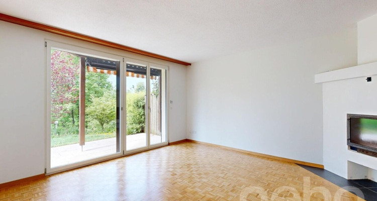 Charmantes 5.5 Zimmer-Reiheneckhaus mit ausgebautem Dachgeschoss image 2