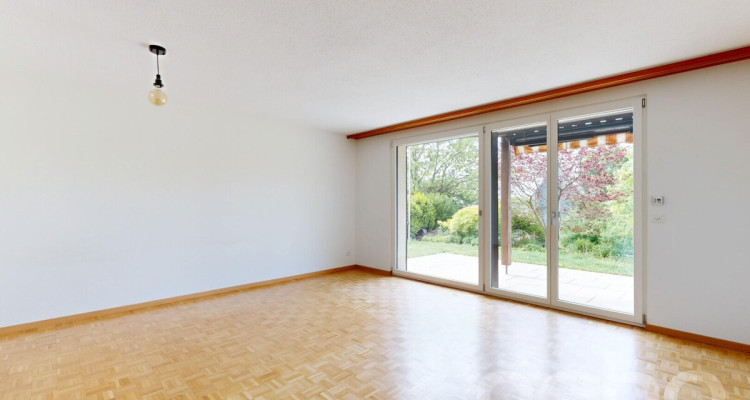 Charmantes 5.5 Zimmer-Reiheneckhaus mit ausgebautem Dachgeschoss image 8
