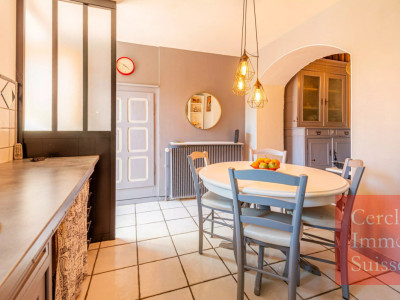 Veyrier-du-Lac ? Grand appartement de caractère de 85 m² avec jardin privatif, à 5 minutes du lac dAnnecy image 4