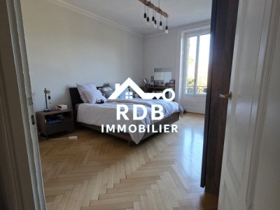 Magnifique appartement de 5,5 pièces au 1er étage situé à Genève 1202 image 4
