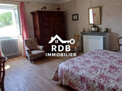 Ancienne ferme rénovée du XIXᵉ siècle en Drôme Provençale - France image 3