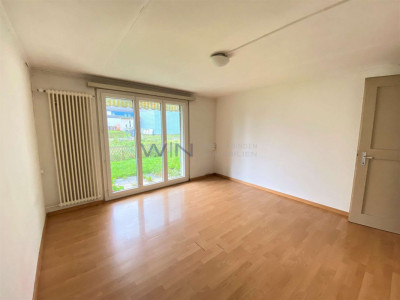 Zentral, gemütlich und dazu noch praktisch mit Parkplatz image 1