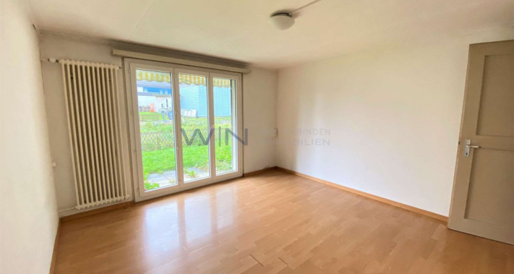 Zentral, gemütlich und dazu noch praktisch mit Parkplatz image 1