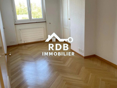 Magnifique appartement de 5.5 pièces, médian, 145m2 au 9ème et dernier étage. image 6