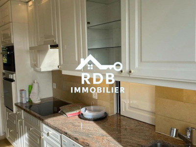 Magnifique appartement de 5.5 pièces, médian, 145m2 au 9ème et dernier étage. image 7