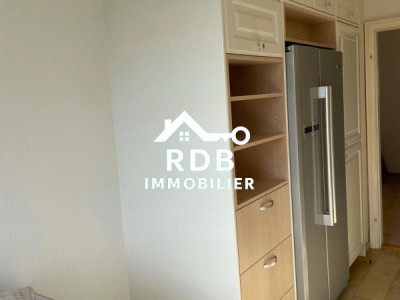 Magnifique appartement de 5.5 pièces, médian, 145m2 au 9ème et dernier étage. image 8