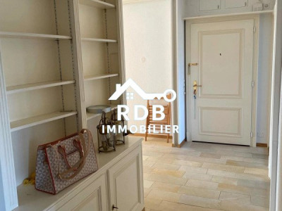 Magnifique appartement de 5.5 pièces, médian, 145m2 au 9ème et dernier étage. image 5