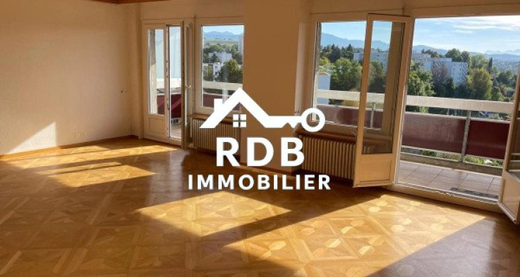 Magnifique appartement de 5.5 pièces, médian, 145m2 au 9ème et dernier étage. image 1