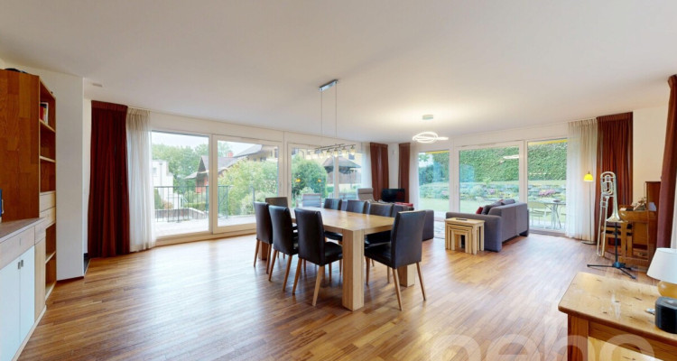 Elegant semi-detached house with large garden in Chigny image 4