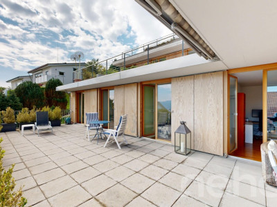 Lichtdurchflutete 5.5-Zimmer-Terrassenwohnung mit Panorama-Seesicht image 9