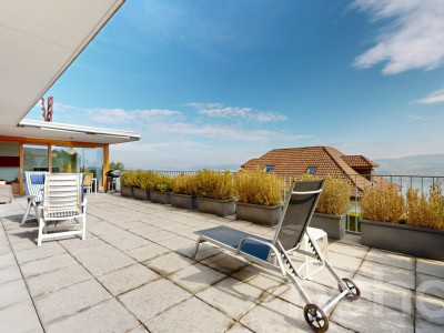 Lichtdurchflutete 5.5-Zimmer-Terrassenwohnung mit Panorama-Seesicht image 10