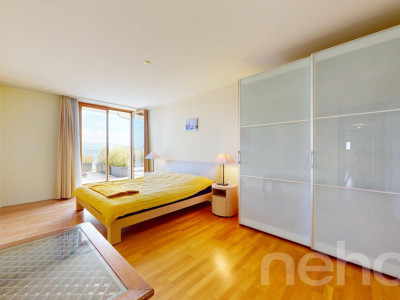 Lichtdurchflutete 5.5-Zimmer-Terrassenwohnung mit Panorama-Seesicht image 11