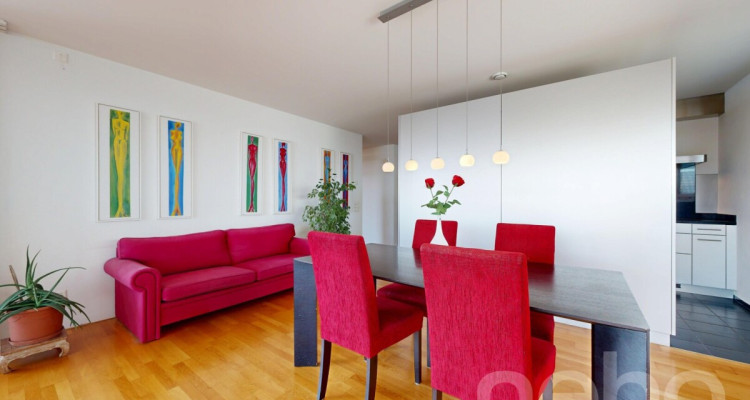 Lichtdurchflutete 5.5-Zimmer-Terrassenwohnung mit Panorama-Seesicht image 5