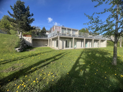 Magnifique villa-terrasse avec grand jardin et vue dégagée image 2