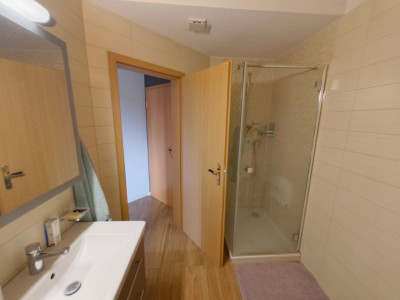 Superbe appartement en attique avec garage et place de parc extérieure image 7