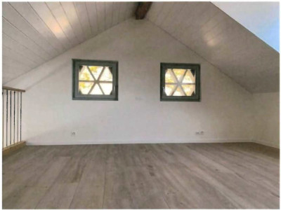 Magnifique et très atypique loft de 3.5 pièces en campagne rive gauche / Choulex image 3