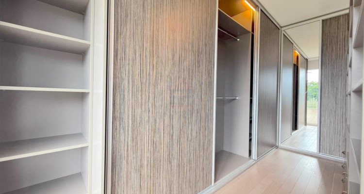Prestigieux duplex de 170 m² PPE en attique avec terrasse spectaculaire image 7