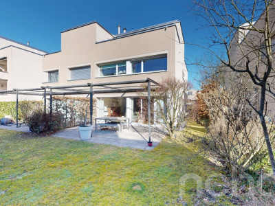 Doppelhaushälfte mit Garten in Uster image 10