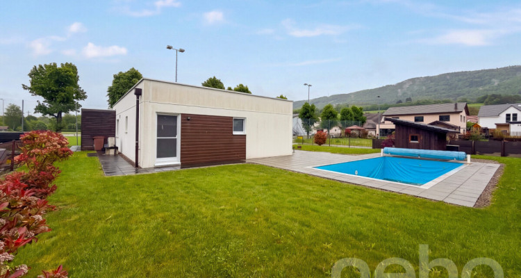Bungalow mit Pool an ruhiger Lage im Jura image 1