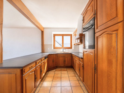 Appartement de 4.5 pièces avec terrasse, jardin privatif et vue sur le lac image 4