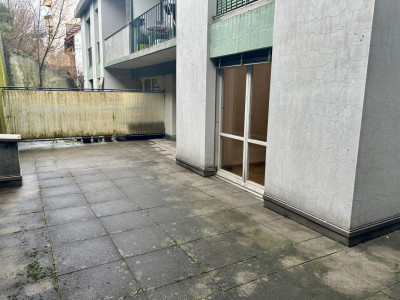 Proche de toutes les commodités et avec terrasse image 5