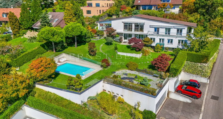 Propriété de prestige avec jardin paysager, piscine et panorama sur le Léman image 12