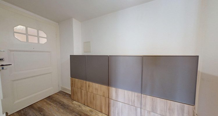 Charmant 2.5 pièces rénové au cœur de Prangins image 4