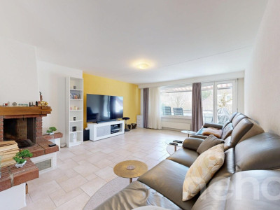 Wohnen mit Charme: Lichtdurchflutete Dachwohnung mit Terrasse image 4