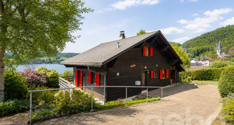 Le Pont: Superbe chalet individuel avec vue sur le lac de Joux image 1