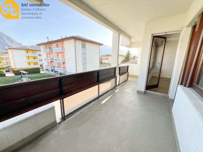 Appartement 4.5 pièces rénové à Veyras image 8