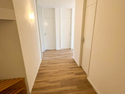 Appartement 4.5 pièces rénové à Veyras image 11