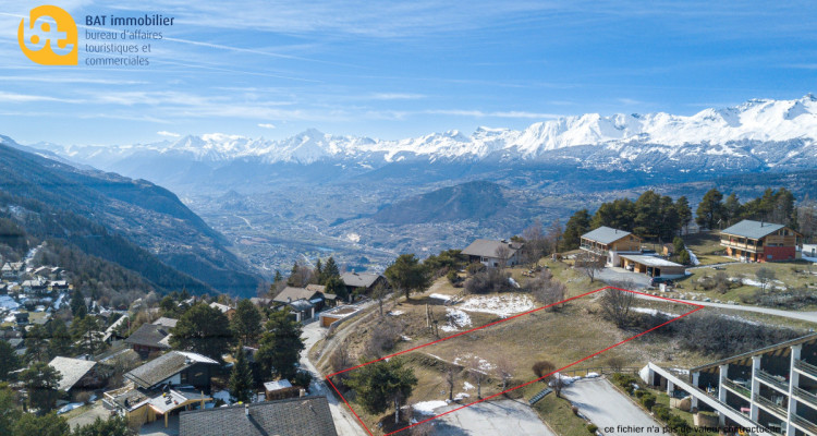 Vercorin - Roc dOrzival A | Deux chalets en résidence principale avec garages-box image 8