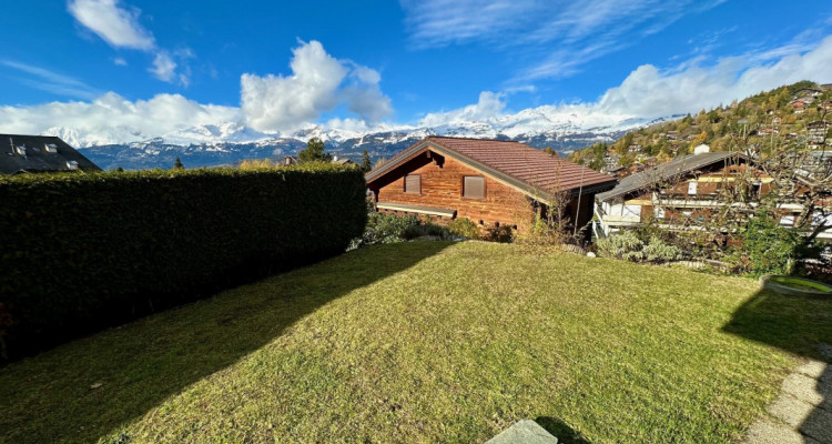 Location à lannée - Appartement 3 pc au rez avec jardin - libre image 2