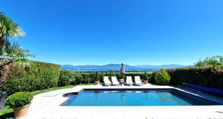 En exclusivité par Abby Bryand Immobilier: Magnifique Villa familiale vue Lac image 1