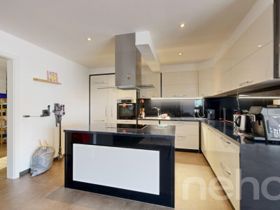 Grand 5,5p de 200 m² + Terrasses ? Idéal Investisseurs ou Bi-familial image 5