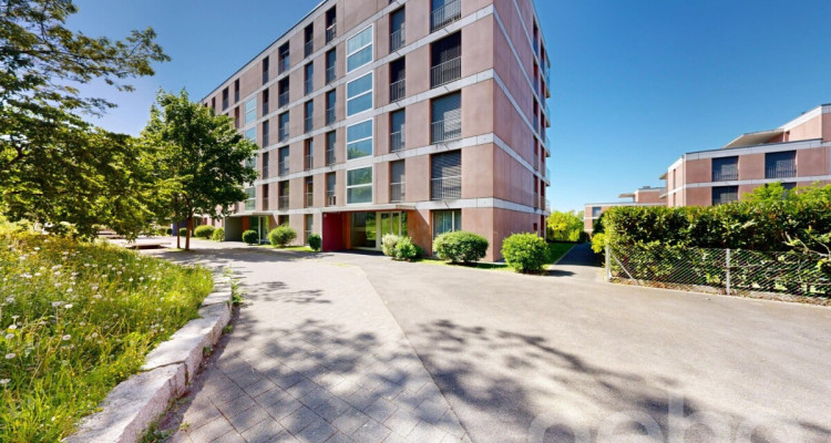 Appartement avec Jardin Privatif ? Calme & Vue Verdoyante image 2