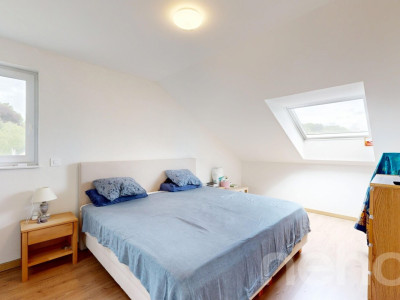 Attique contemporain traversant avec grand balcon et vue dégagée image 7