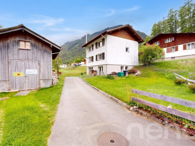 Modernisiertes EFH mit Schopf, Garten und Bergkulisse image 1
