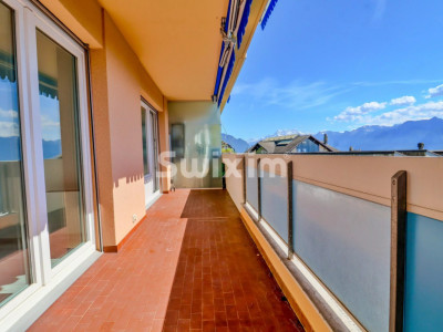 Exclusivité ! Appartement de 4.5 pièces avec vue sur le Lac ! image 2