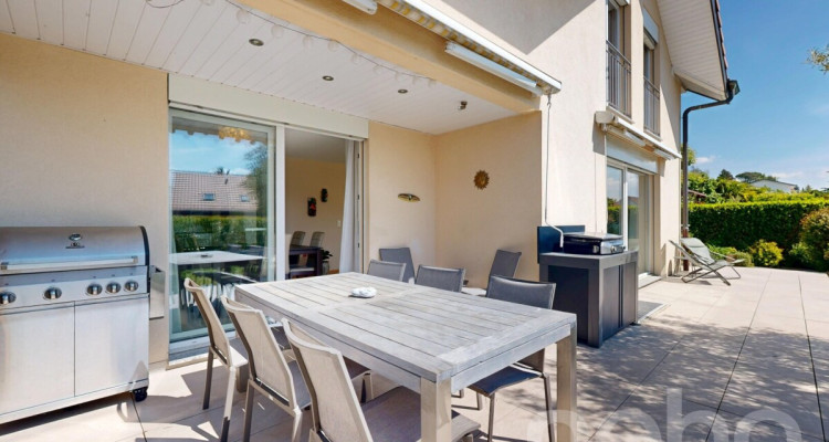 Élégance contemporaine & piscine dans un cadre privilégié image 8