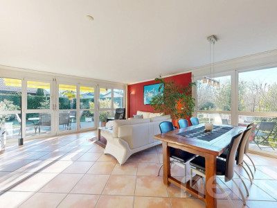 Belle villa familiale avec jardin arboré et studio indépendant image 1
