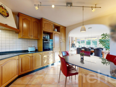 Belle villa familiale avec jardin arboré et studio indépendant image 4